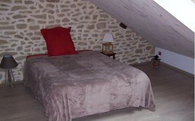 La Maison De Marie-claire Bed And Breakfast 2*